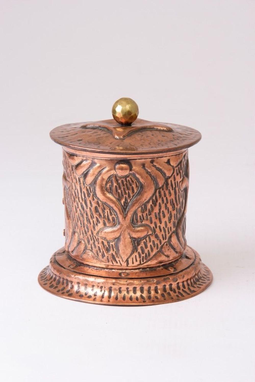 Repousse Copper Arts & Crafts Tobacco Pot c.1910
