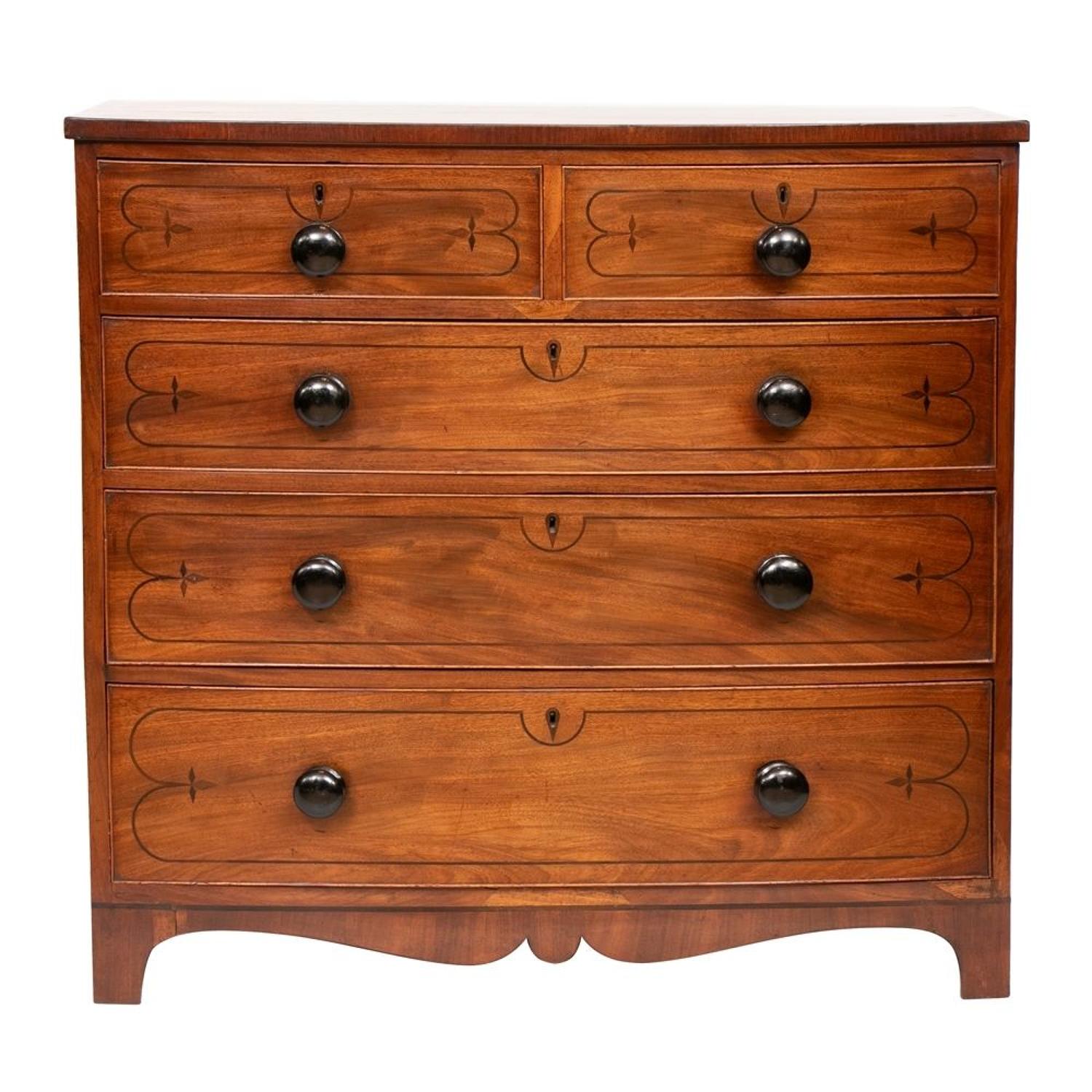 Regency Mahogany Chest of Drawers with Decorative Marquetry