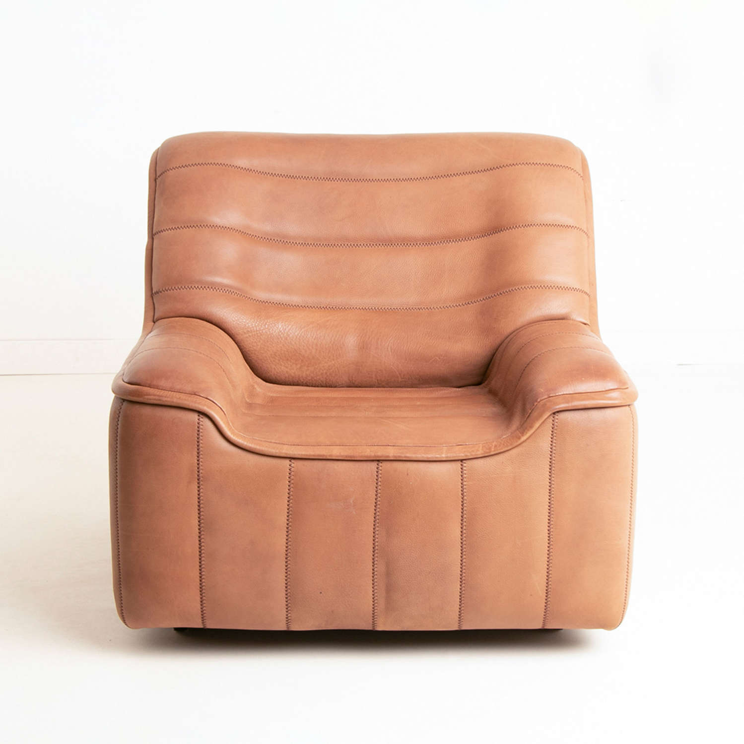 DS 84 Model Armchair in Buffalo Leather by De Sede Switzerland c.1970