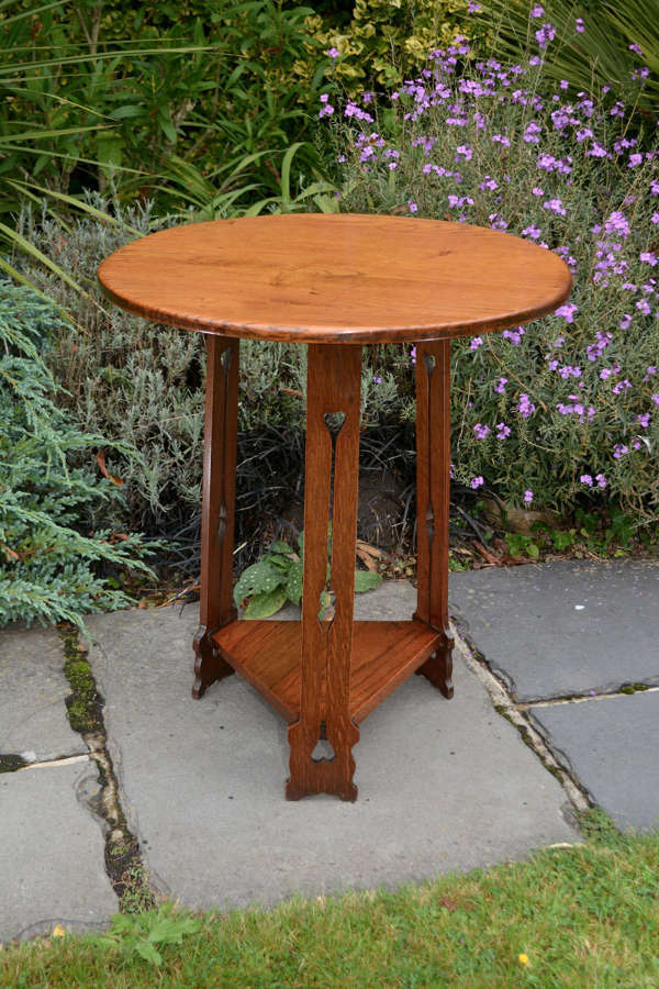 Arts and Crafts oak lamp table