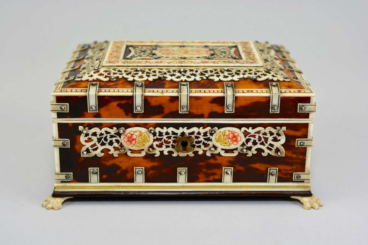 Anglo-Indian colonial period jewellery box dating from circa.1900