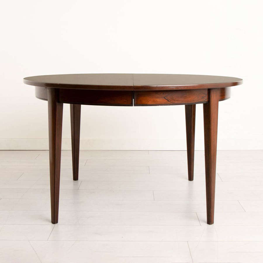 Danish Midcentury Rosewood dining Table by Omann June1965