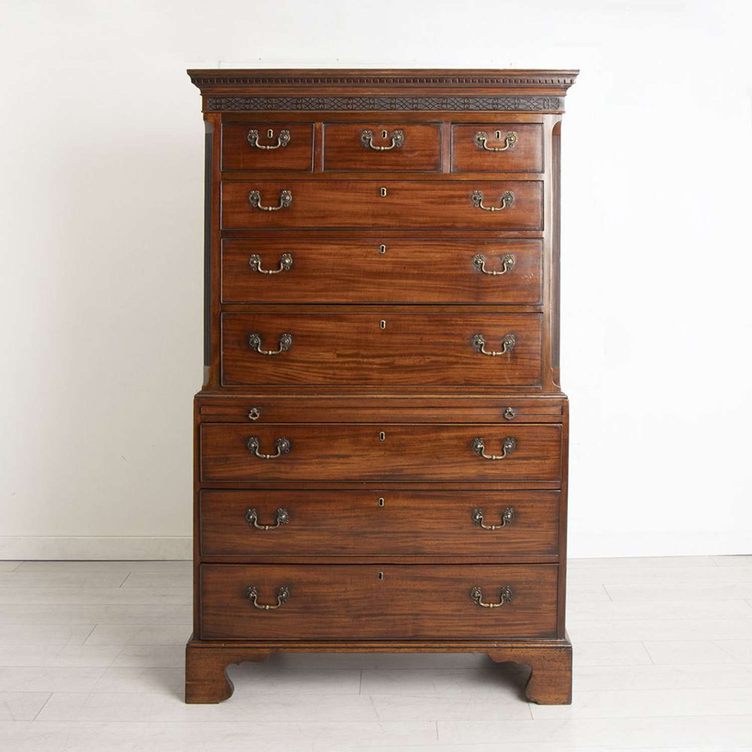 Early Georgian Mahogany Chest on Chest